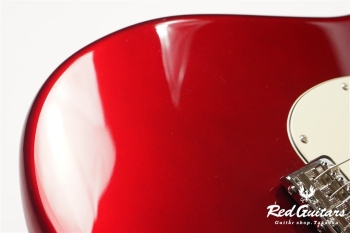 2023 COLLECTION MADE IN JAPAN HERITAGE 60S STRATOCASTER - Candy Apple Red 